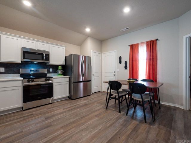 35 Swayze Rhys Lane, Cabot, AR 72023