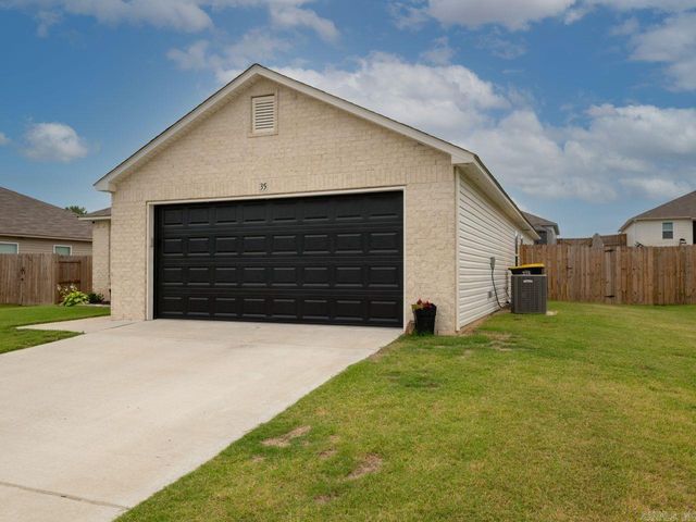35 Swayze Rhys Lane, Cabot, AR 72023