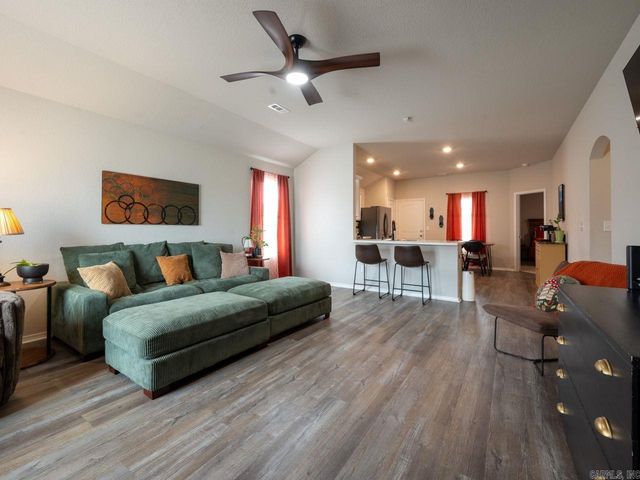 35 Swayze Rhys Lane, Cabot, AR 72023