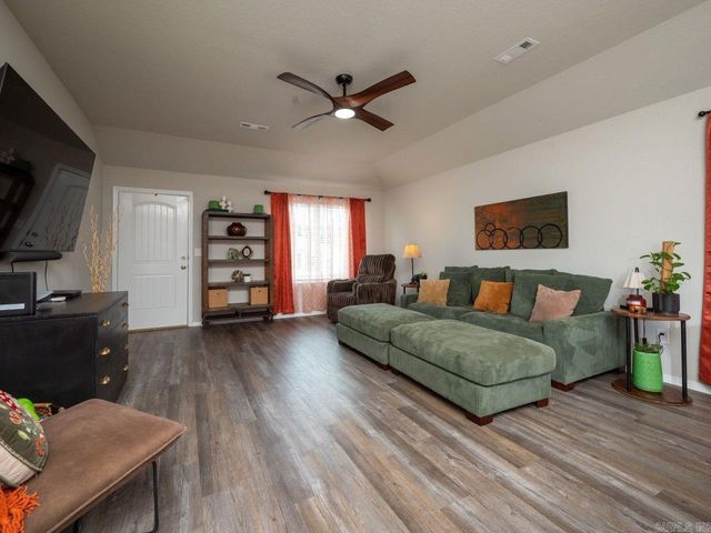 35 Swayze Rhys Lane, Cabot, AR 72023