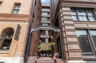 308 W 8th Street 303, Kansas City, MO 64105