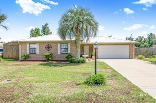 517 W Ariel Avenue, Foley, AL 36535