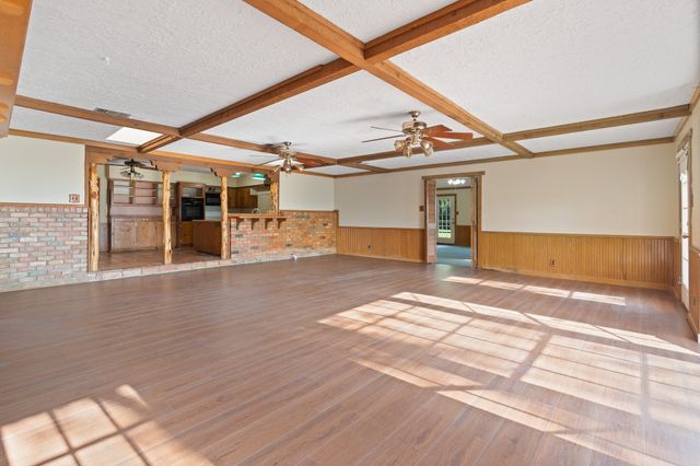1944 County Road 401, Alvarado, TX 76009
