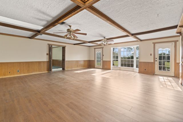 1944 County Road 401, Alvarado, TX 76009