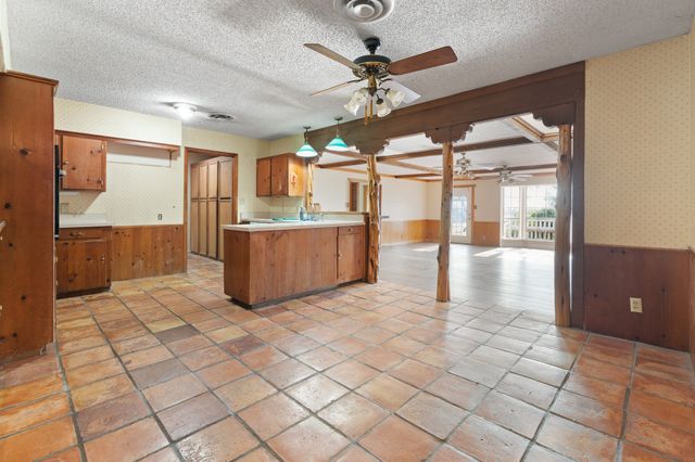 1944 County Road 401, Alvarado, TX 76009