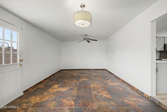 2025 W MOBILE Lane, Phoenix, AZ 85041