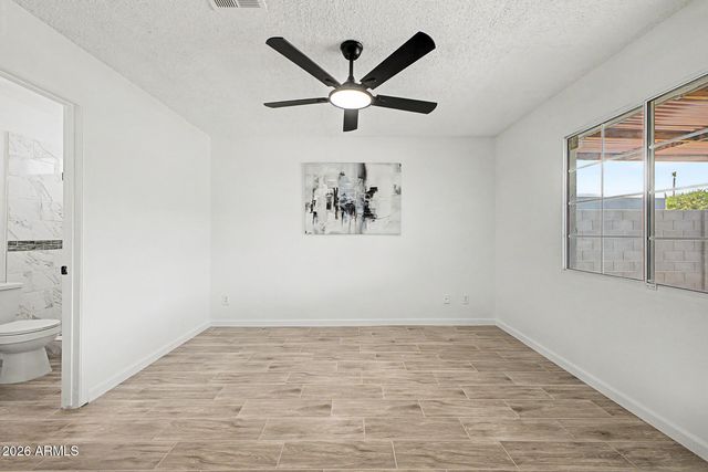 2025 W MOBILE Lane, Phoenix, AZ 85041