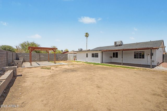 2025 W MOBILE Lane, Phoenix, AZ 85041