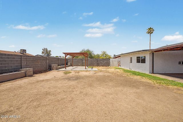 2025 W MOBILE Lane, Phoenix, AZ 85041