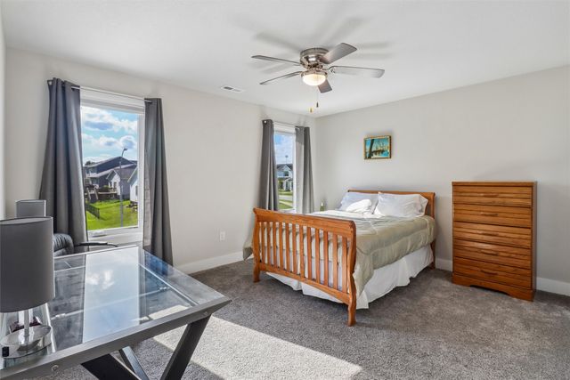 1600 E 18th Street, Norwalk, IA 50211