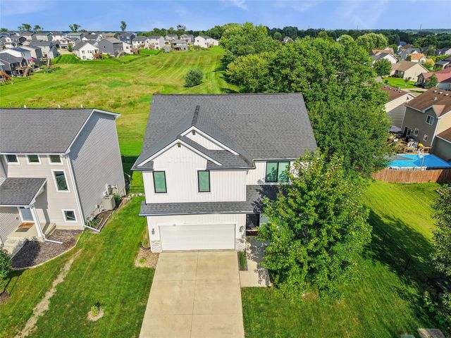1600 E 18th Street, Norwalk, IA 50211
