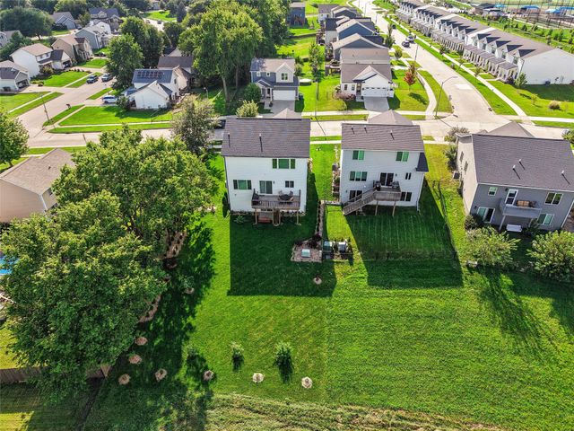 1600 E 18th Street, Norwalk, IA 50211