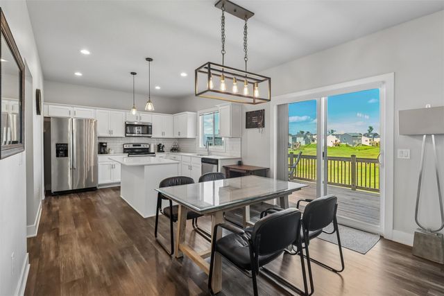 1600 E 18th Street, Norwalk, IA 50211