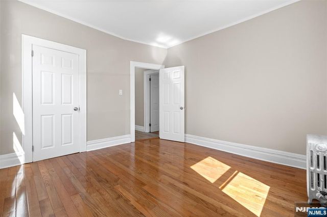 50 Underwood Street, Newark, NJ 07106