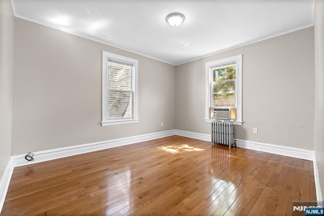 50 Underwood Street, Newark, NJ 07106