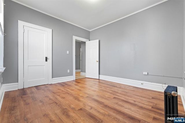 50 Underwood Street, Newark, NJ 07106