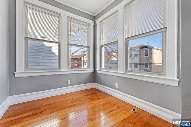 50 Underwood Street, Newark, NJ 07106