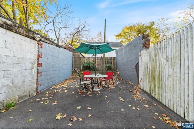 50 Underwood Street, Newark, NJ 07106
