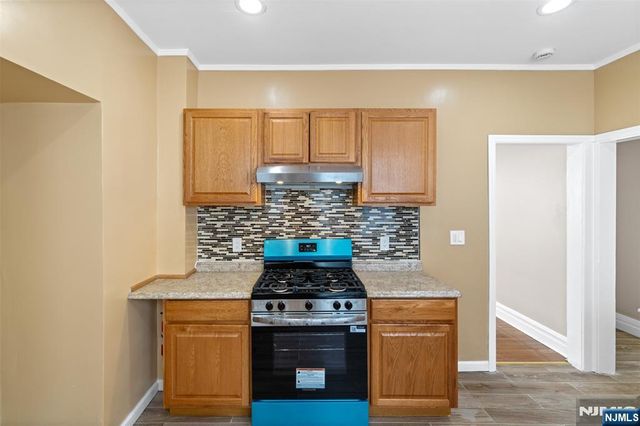 50 Underwood Street, Newark, NJ 07106