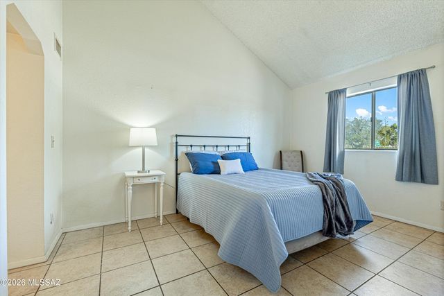 650 W Balboa Drive, Tucson, AZ 85705
