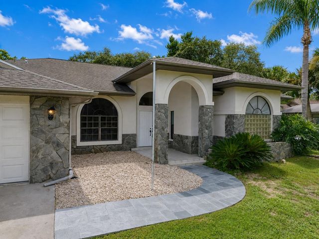 18608 AUTUMN LAKE BOULEVARD, Hudson, FL 34667