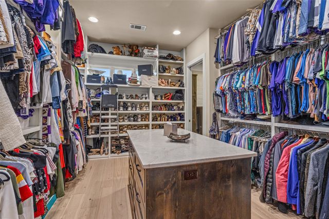 5449 Night Sage Lane, Fort Worth, TX 76109