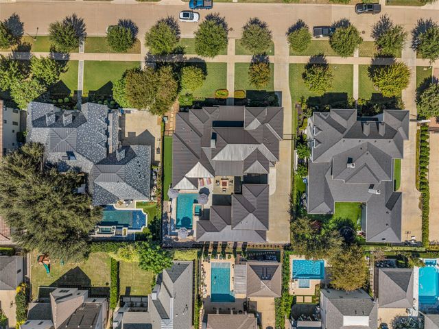 5449 Night Sage Lane, Fort Worth, TX 76109