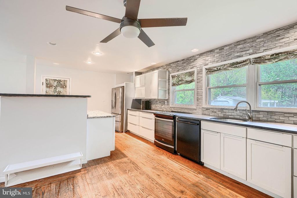 Image 8 of property listing at 609 PHILADELPHIA RD, Joppa, MD 21085