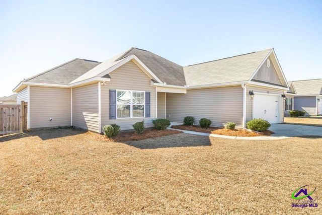 133 Worchester Circle, Perry, GA 31069