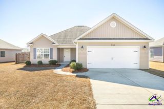 133 Worchester Circle, Perry, GA 31069