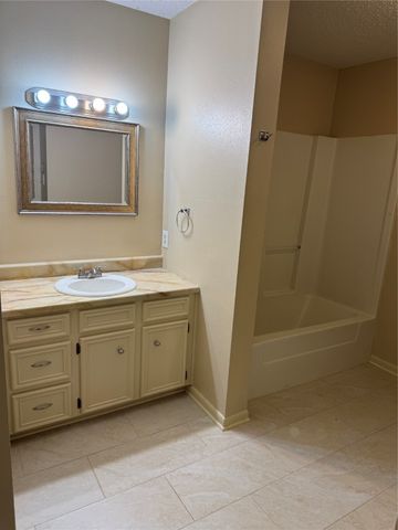 112 Skipper Drive, Haughton, LA 71037