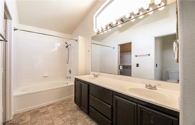 2930 Seasons Avenue, Henderson, NV 89074