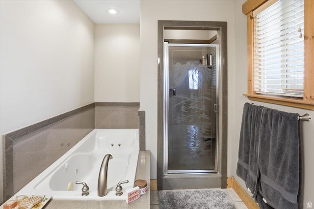 6207 W 1900 N, Warren, UT 84404