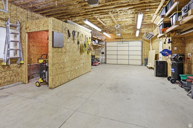 6207 W 1900 N, Warren, UT 84404