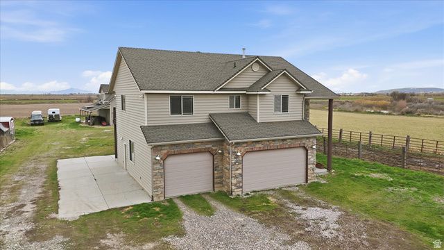 6207 W 1900 N, Warren, UT 84404