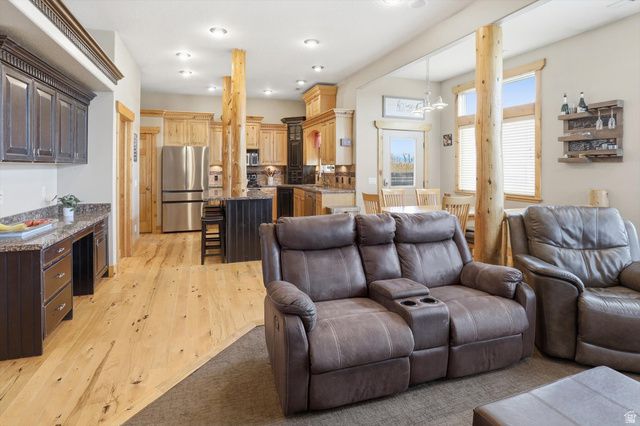 6207 W 1900 N, Warren, UT 84404