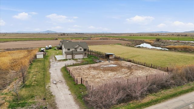 6207 W 1900 N, Warren, UT 84404