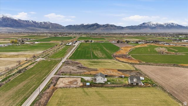 6207 W 1900 N, Warren, UT 84404