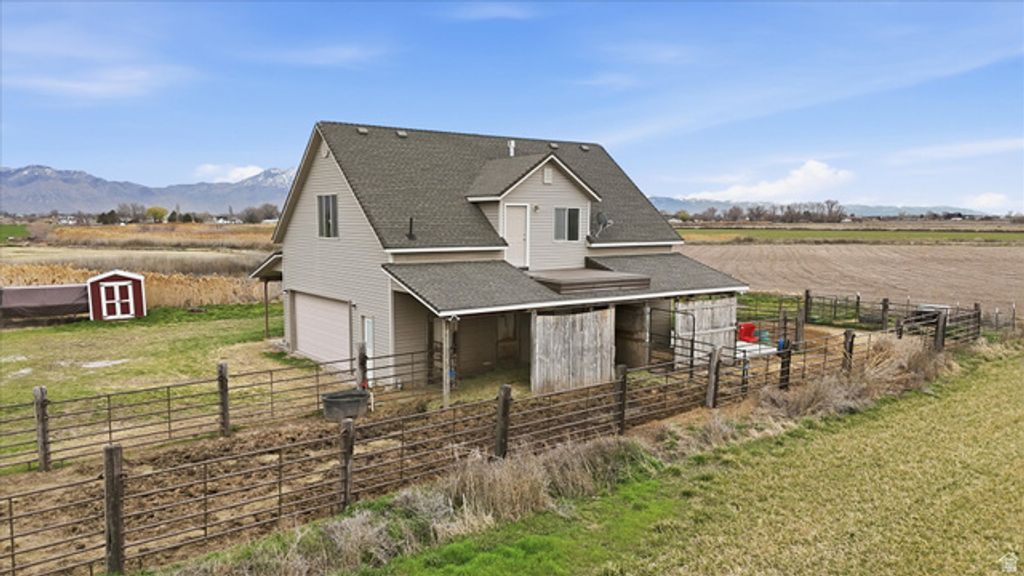 Image 60 of property listing at 6207 W 1900 N, Warren, UT 84404