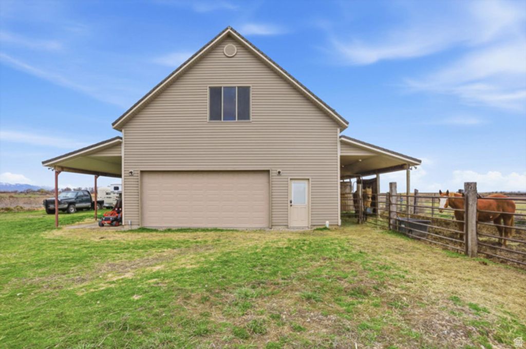 Image 62 of property listing at 6207 W 1900 N, Warren, UT 84404