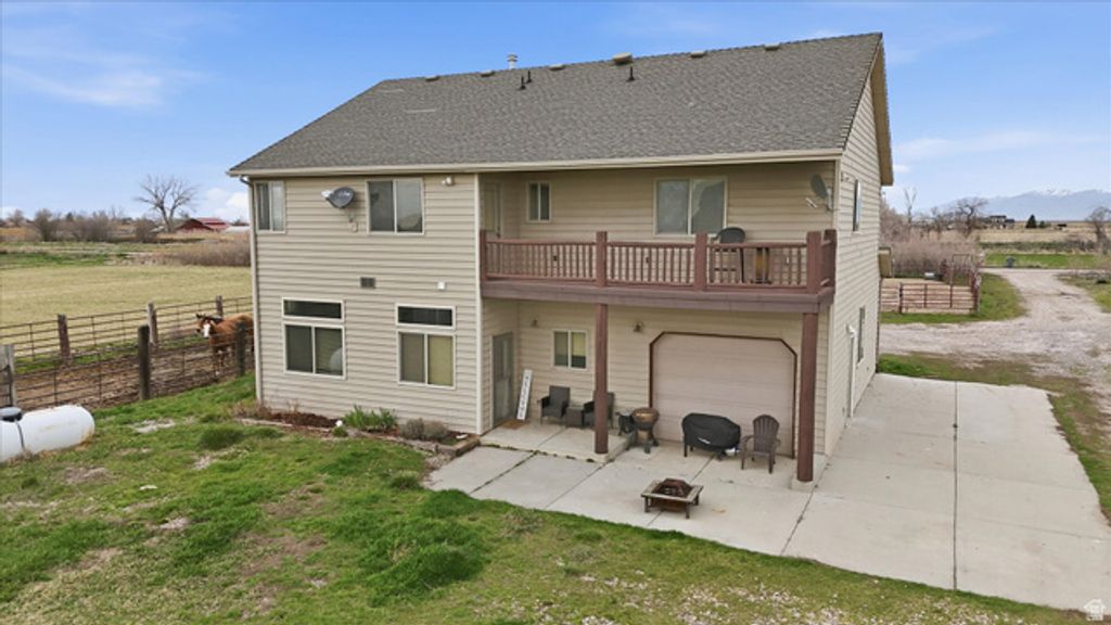 Image 63 of property listing at 6207 W 1900 N, Warren, UT 84404