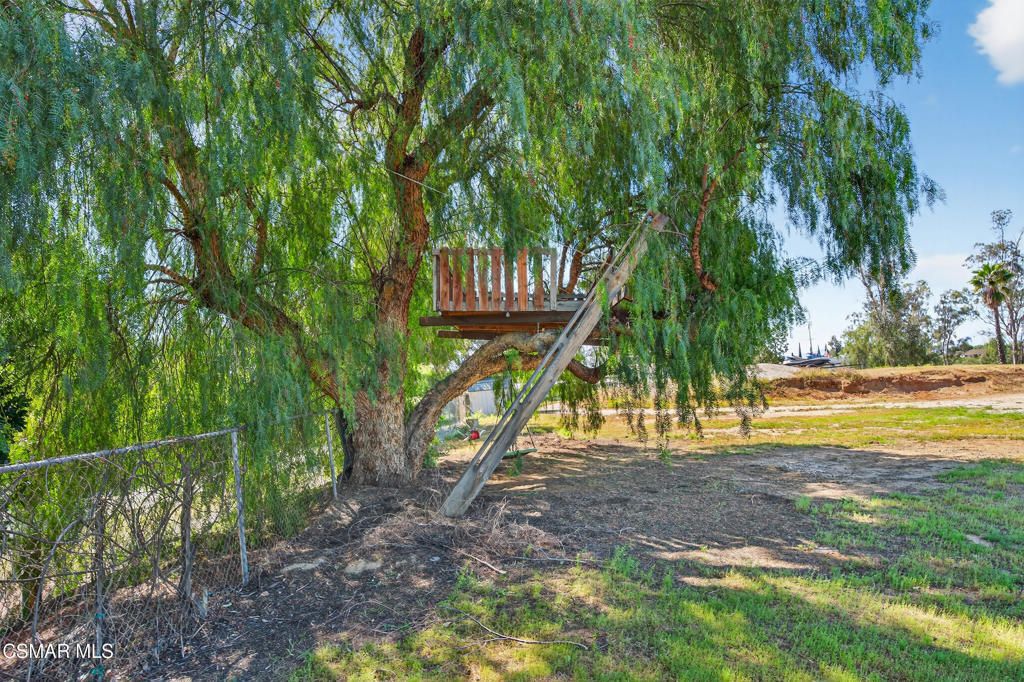 Image 24 of property listing at 14824 Sunrise Hill Road, Riverside, CA 92508