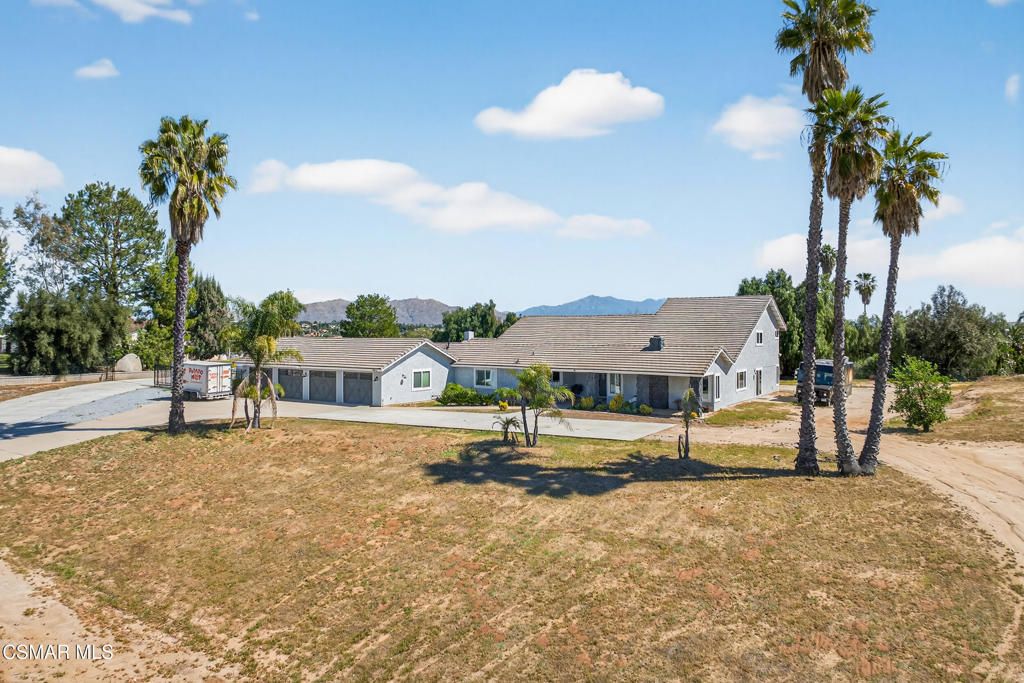 Image 50 of property listing at 14824 Sunrise Hill Road, Riverside, CA 92508