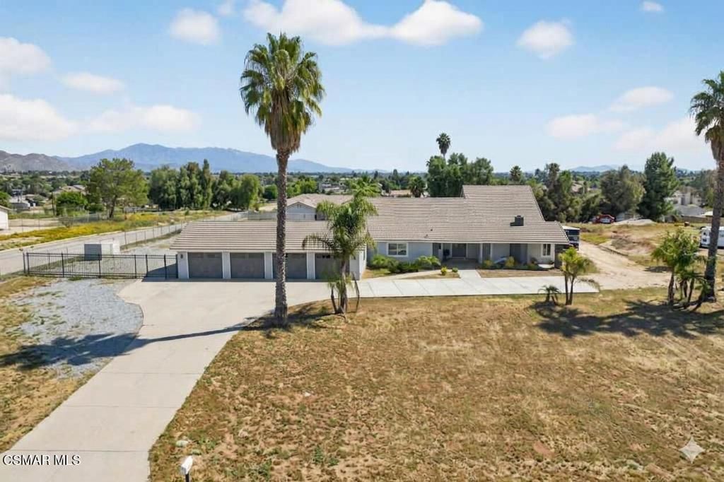 Image 51 of property listing at 14824 Sunrise Hill Road, Riverside, CA 92508