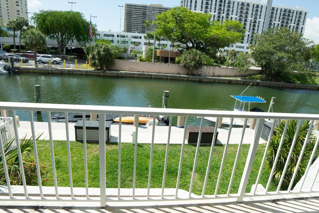 1650 NE 115th Street 208, Miami, FL 33181