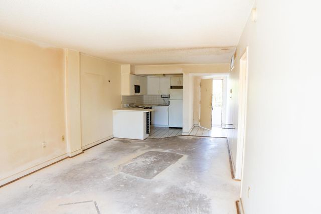 1650 NE 115th Street 208, Miami, FL 33181