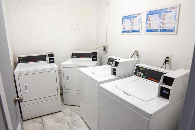 1650 NE 115th Street 208, Miami, FL 33181