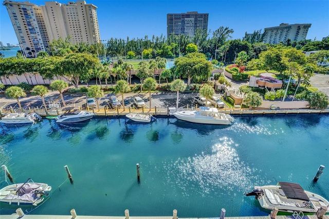 1650 NE 115th Street 208, Miami, FL 33181