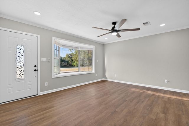 420 Paradise Road, Niceville, FL 32578