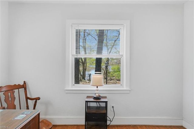 124 Armstrong ST, Portsmouth, VA 23704